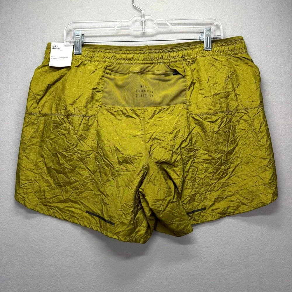 Nike Stride Dri Fit Running Division Shorts Mens XL Pacific Moss Standard Fit - Picture 2 of 11